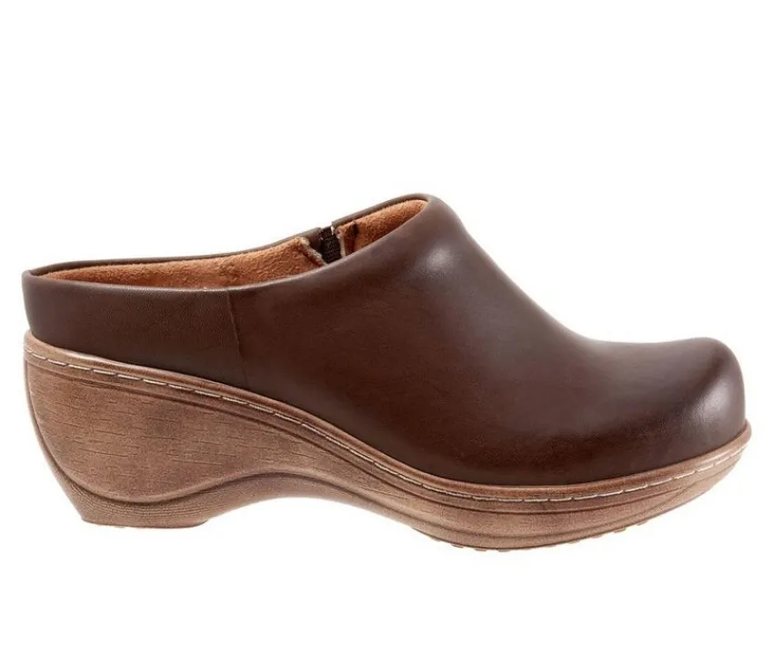 Softwalk Clogs & Mules>Women's Madison Clogs