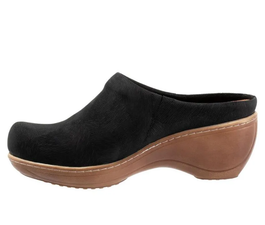 Women's Madison Clogs|Softwalk Sale