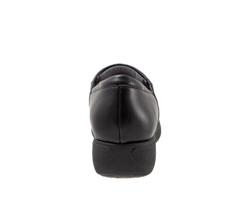 Women's Meredith Sport Clogs|Softwalk Sale