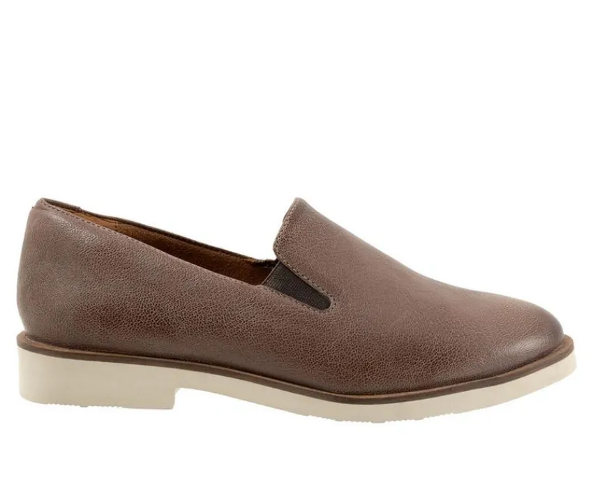 Softwalk Loafers & Oxfords>Women's Whistle II Heeled Loafers