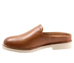 Softwalk Clogs & Mules><noscript><img width=