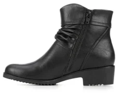 Solanz Boots & Booties><noscript><img width=