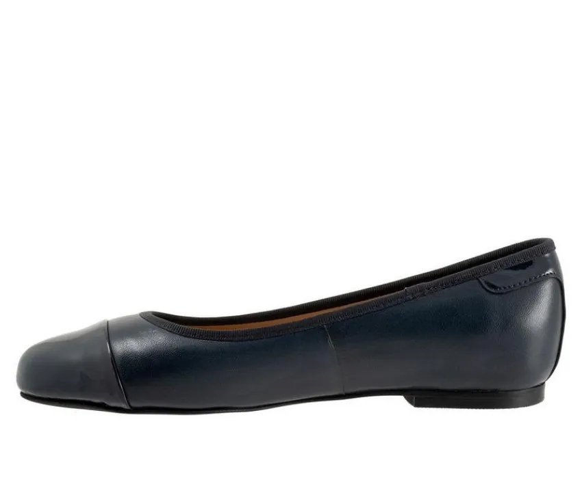 Women's Clara Flats|Trotters Online