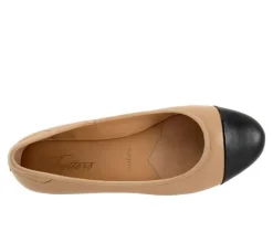Trotters Flats><noscript><img width=