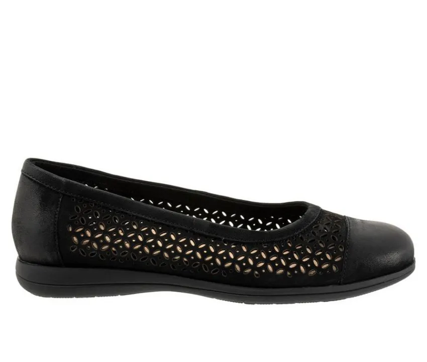 Trotters Flats>Women's Delmara Perf Flats
