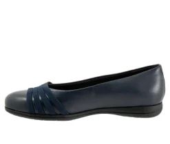 Women's Drew Flats|Trotters Clearance