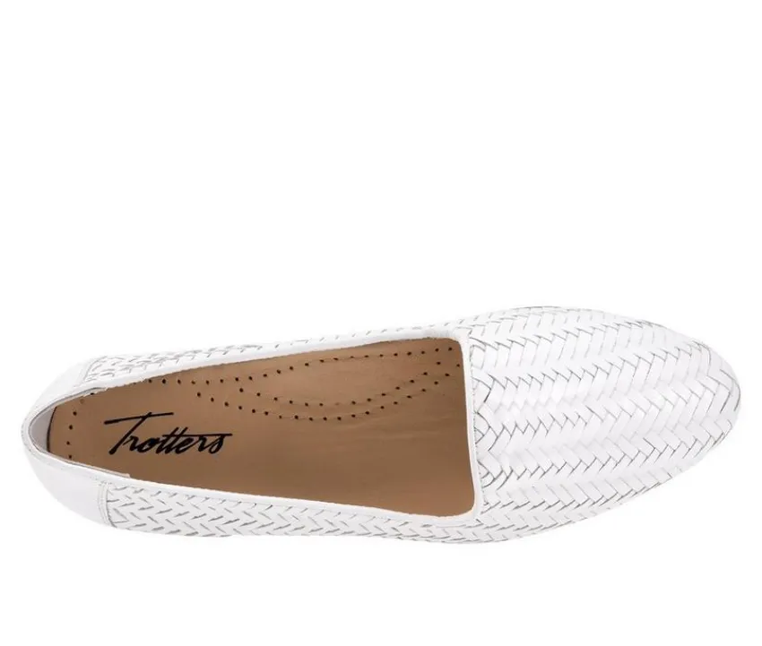 Trotters Loafers & Oxfords>Women's Liz III Flats