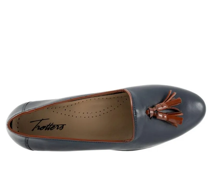 Trotters Loafers & Oxfords>Women's Liz Tassel Loafers