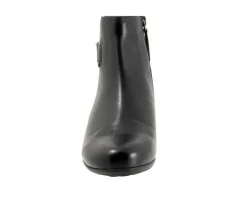 Trotters Boots & Booties><noscript><img width=