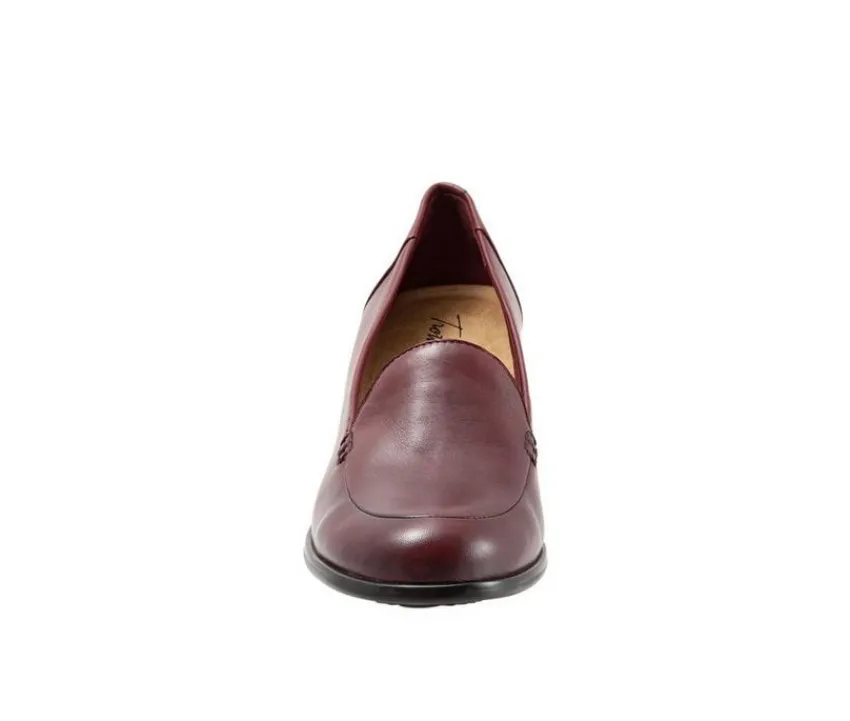 Trotters Loafers & Oxfords>Women's Quincy Pumps