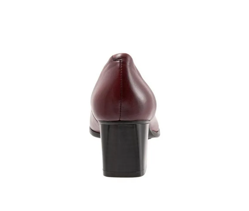 Trotters Loafers & Oxfords>Women's Quincy Pumps